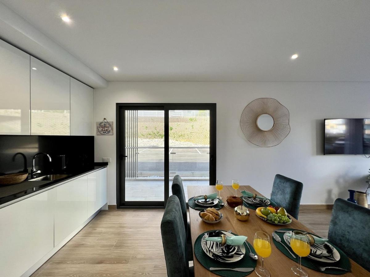 Praia Da Rocha Twins 2 With Pool By Homing Apartment Portimao Exterior photo